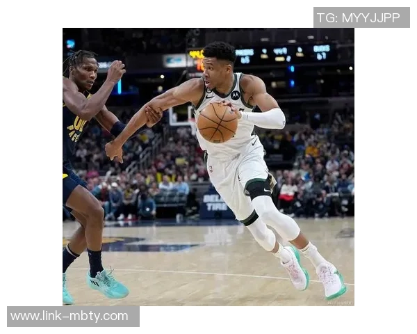 字母哥内心挣扎雄鹿队默契装傻帕金斯揭示背后真相